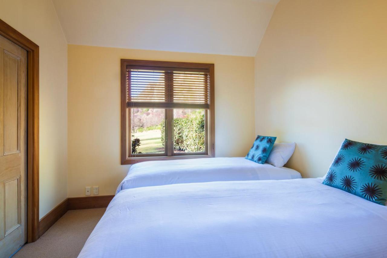 Wharenui Holiday Home By Majordomo Arrowtown Rom bilde