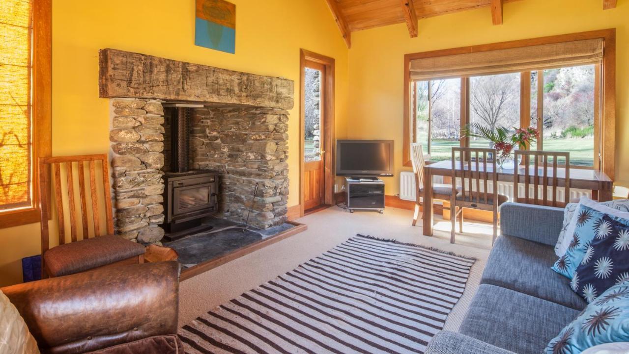 Wharenui Holiday Home By Majordomo Arrowtown Rom bilde